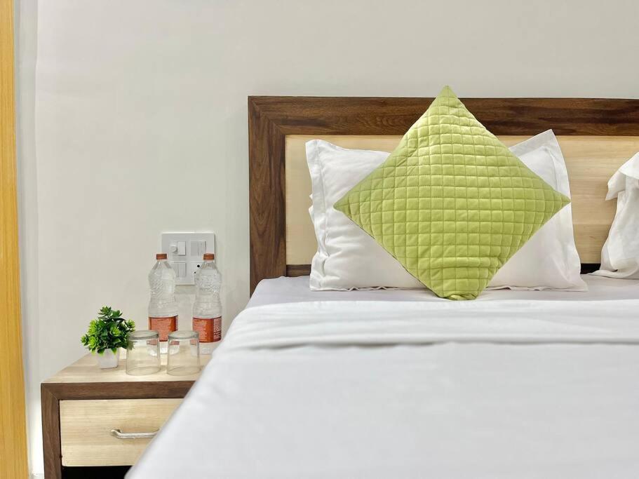 Appartement Host Jatin Kasauli Crest 7O1827O7O3 Extérieur photo